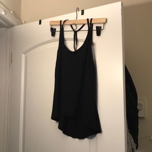 New black strappy tank !